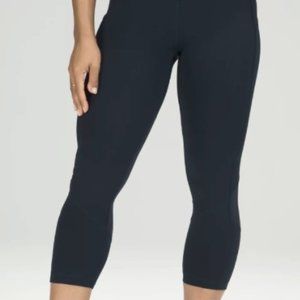 Luluemon Pace Rival Crop 22"